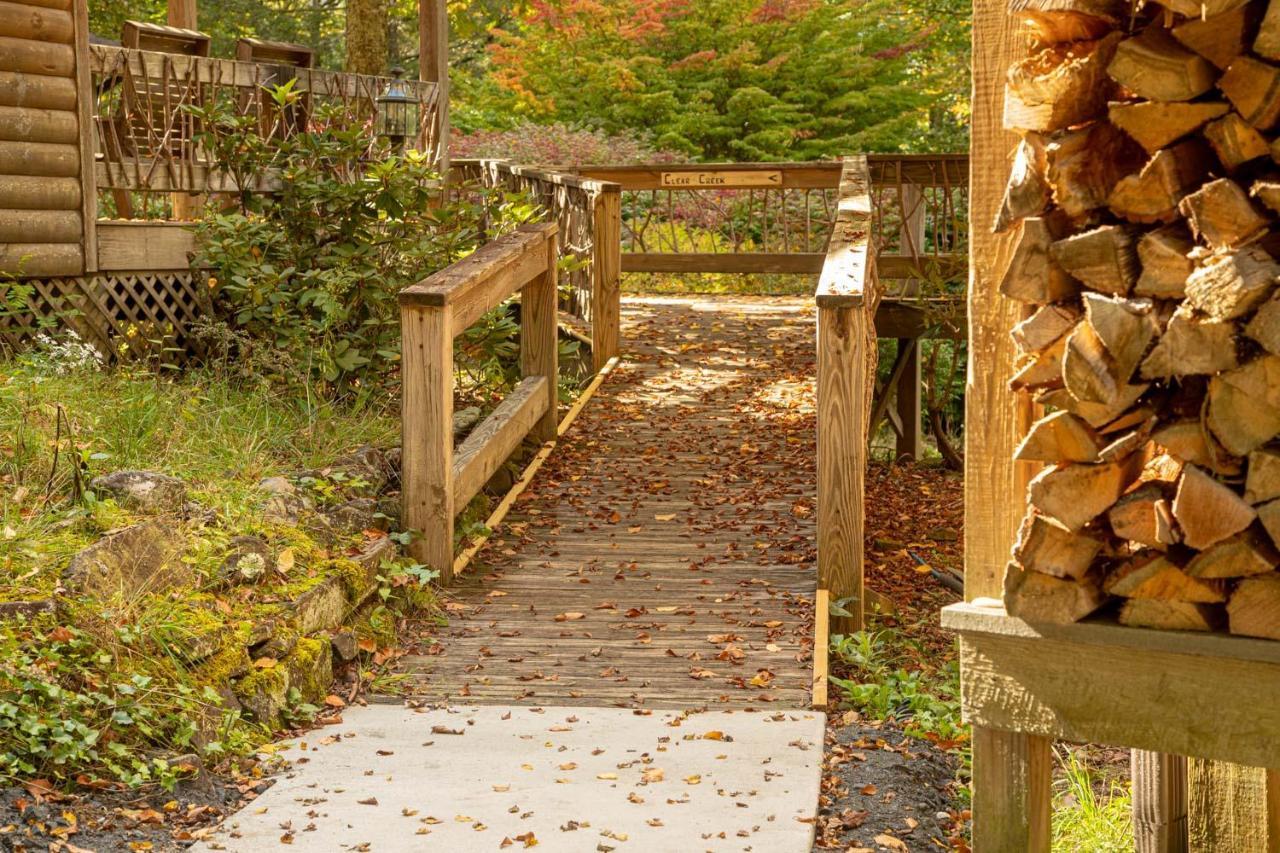 Mount Mitchell Eco Retreat Villa Busick Exterior foto